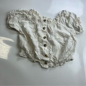 h&m women’s white short sleeve top US4 m126-11